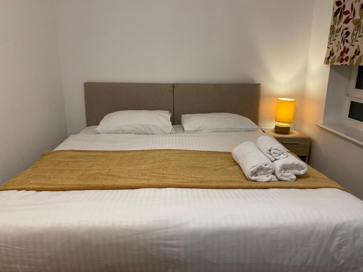 Apartment Spacious 2 Bed House For Corporate And Family *